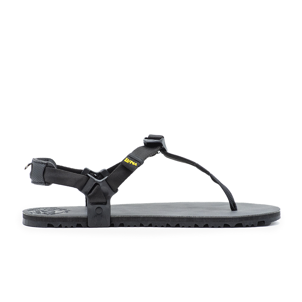 Luna Oso Flaco Winged Edition Black Sandals